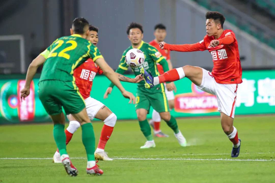 从归化政策看国足失利,韩国媒体评价国足归化