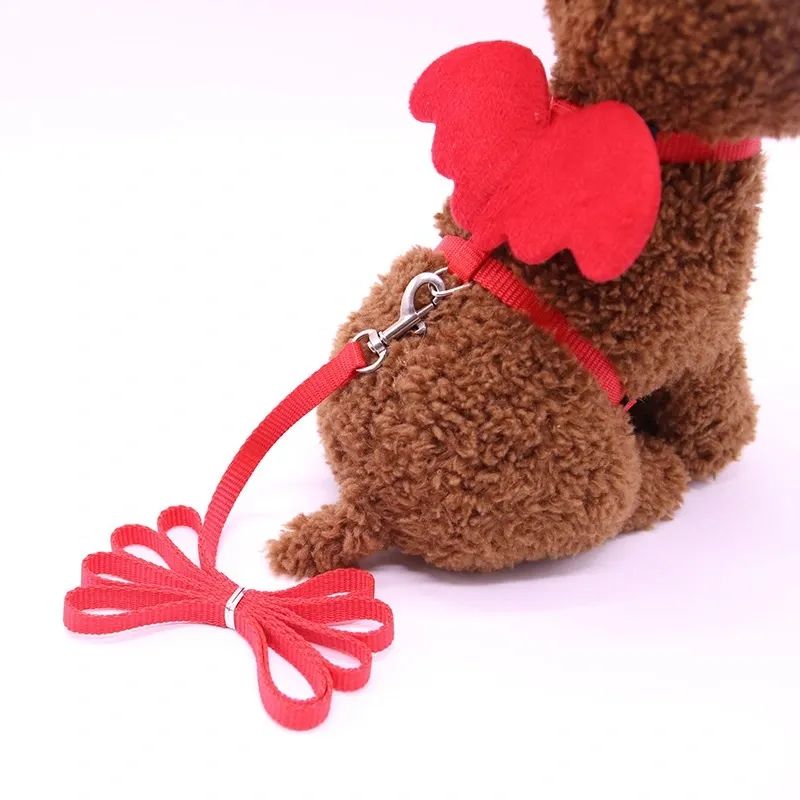 这届网友眼红摆摊赚钱，不起眼的小生意藏着大商机