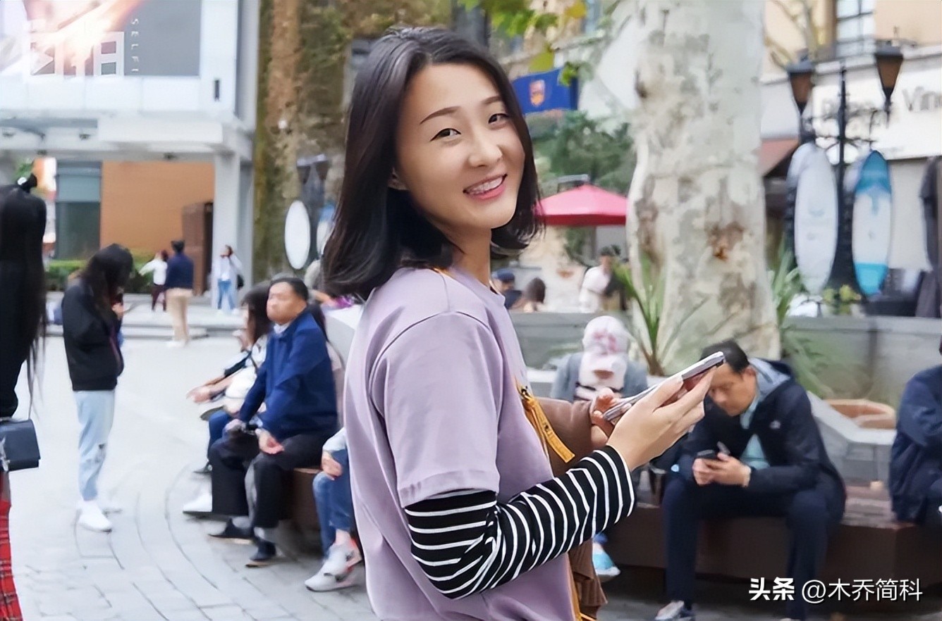 断舍离的极简生活9件家具,断舍离女孩88平6件家具