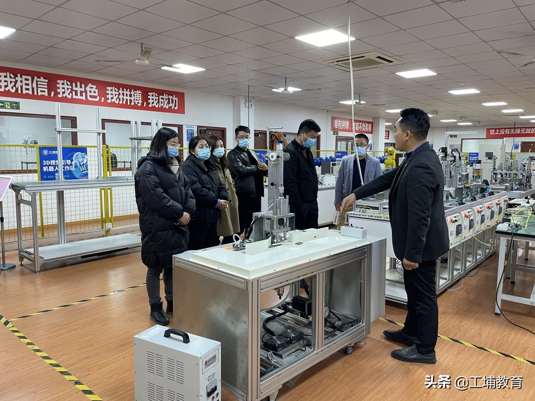 大型专场招聘会圆满举办宣传稿,大型招聘会圆满收官