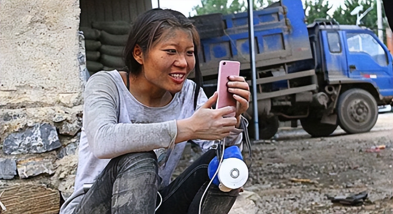 网红水泥西施直播骗局,水泥西施真实身份揭穿