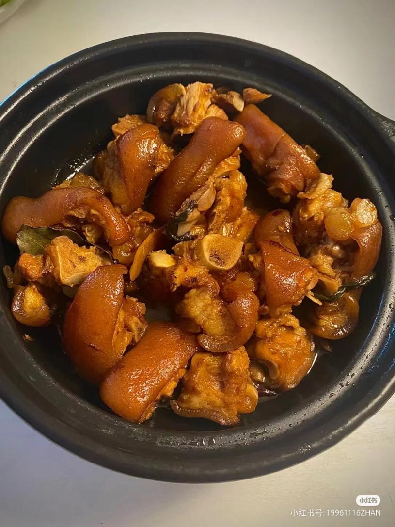 嘀嘀——今日白露，“贴秋膘专线”已开通，小伙伴们快上车！