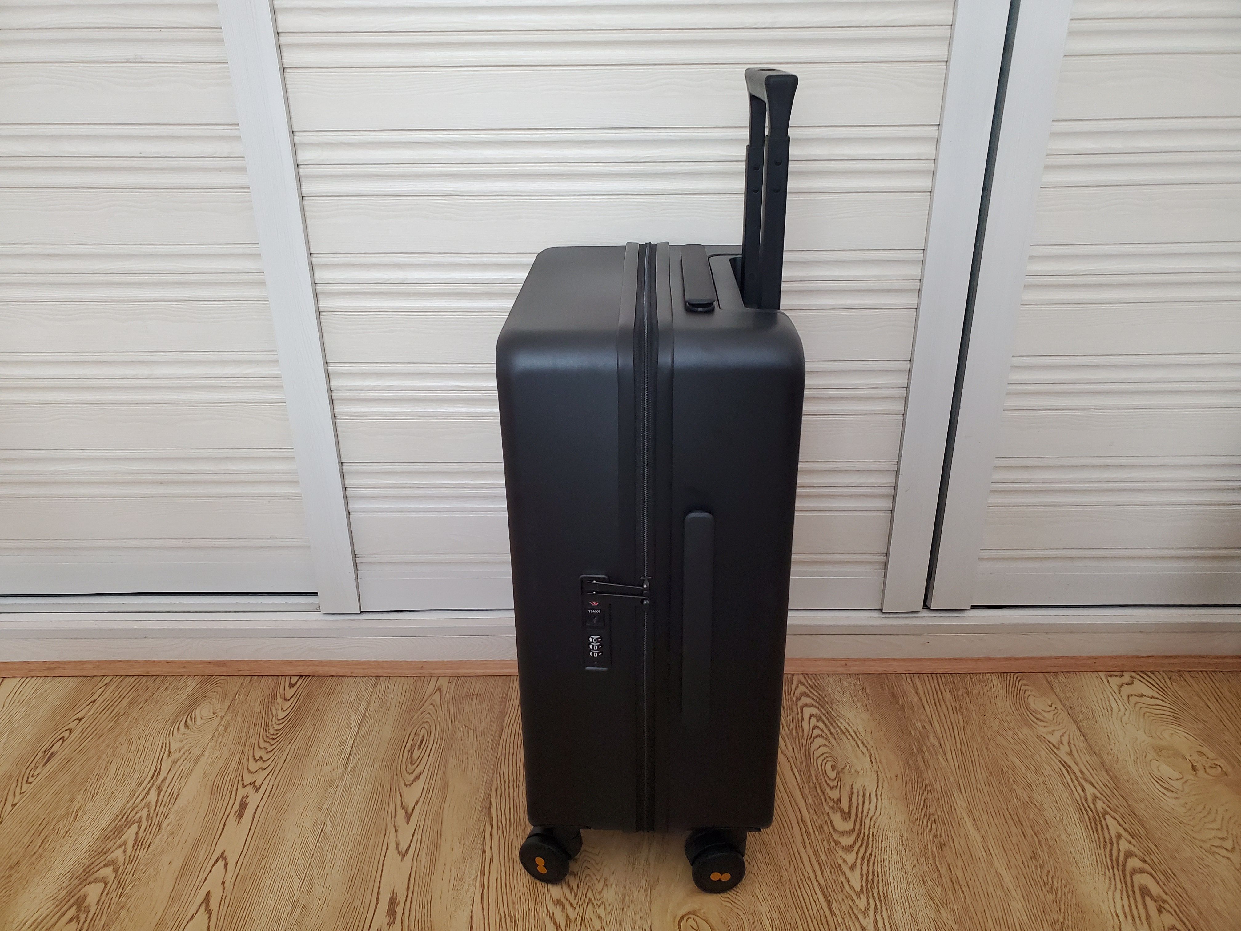 高品质行李箱地平线8号,精美行李箱地平线8号