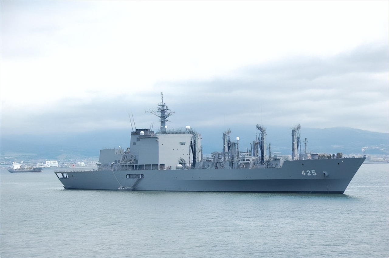 我国为何不惧美国威胁，未来三军将会再创新高，军事实力会有多强