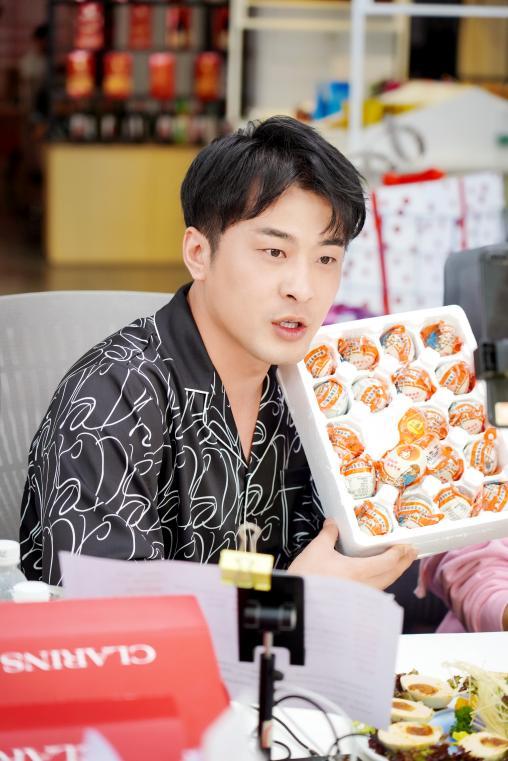 辛巴坚守助农初心，天津联农带农助农增收