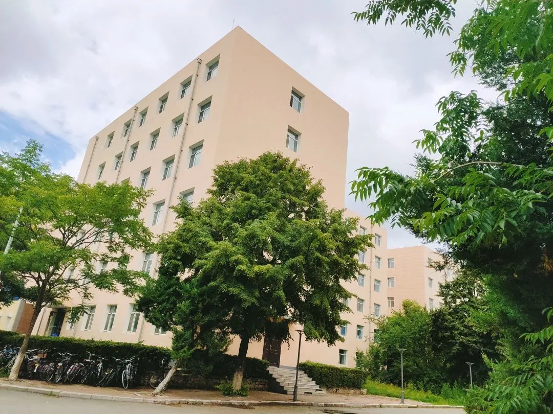 吉林大学各个校区的宿舍条件,新生寝室指南