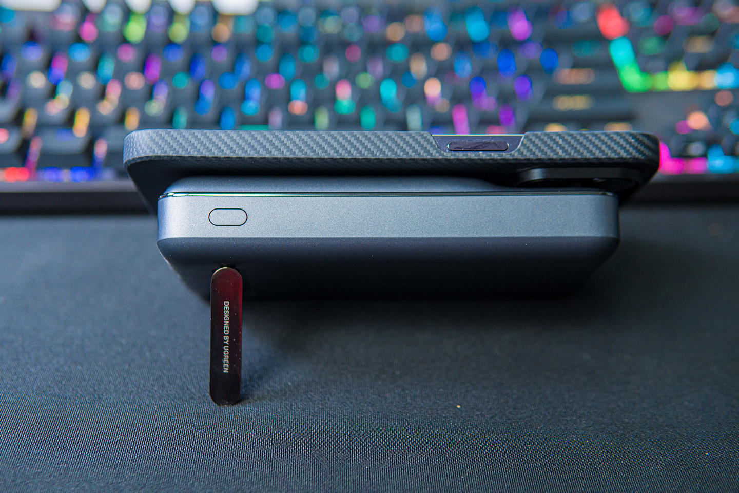 iphone14promax不用原装充电器头,iphone14promax还值得入手吗现在