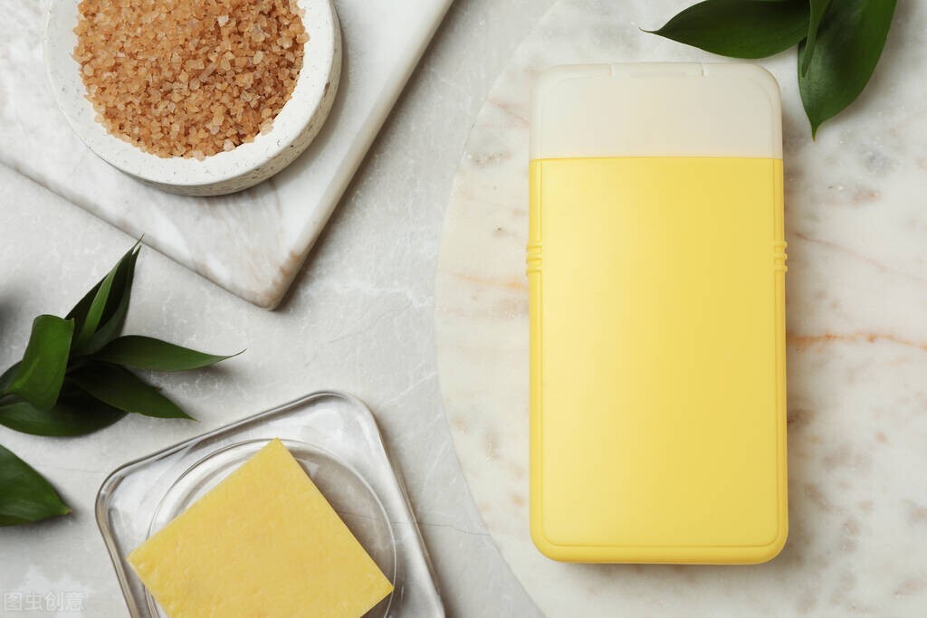 如果手被502胶水粘住了怎么办,如果手被502胶水粘住了如何弄下来