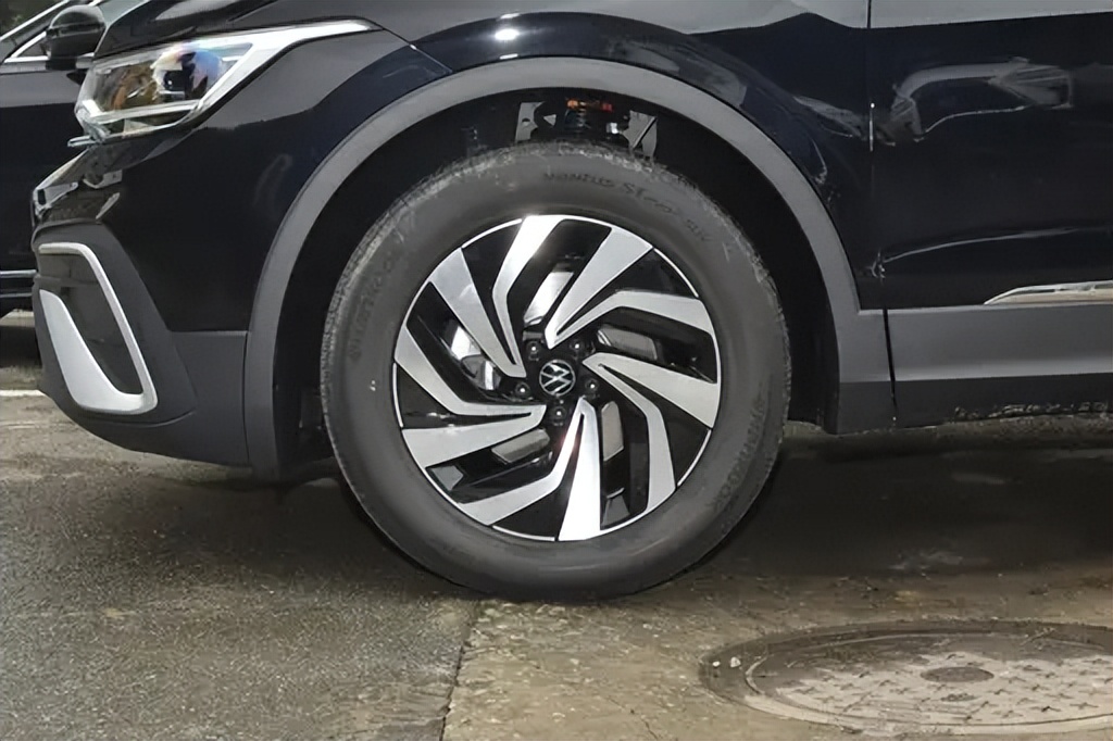 大众也“扛不住”了！途观L最大降幅4.4万，月销12895辆