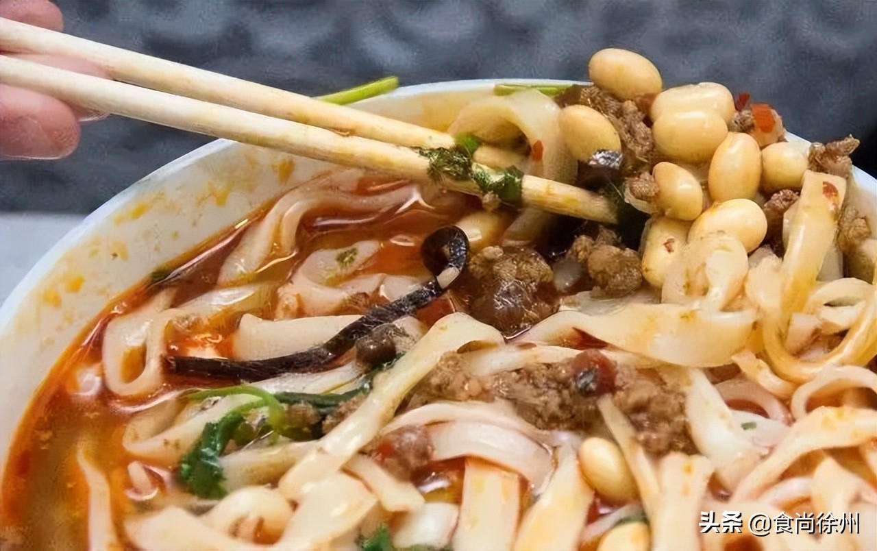 《徐州吃面地图》:32家面馆!狂吃一个月不重样