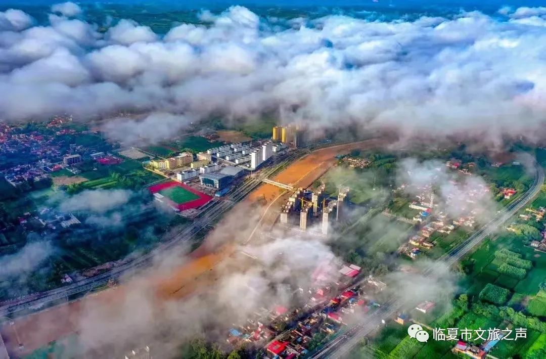 鑷寸編涓界殑灏忓煄涓村,杩欐槸鎴戠敓娲荤殑灏忓煄