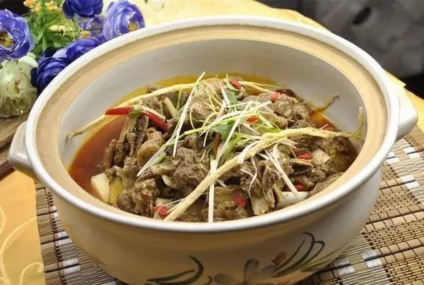 冬季羊肉的最佳吃法,夏天羊肉的最佳吃法黄焖