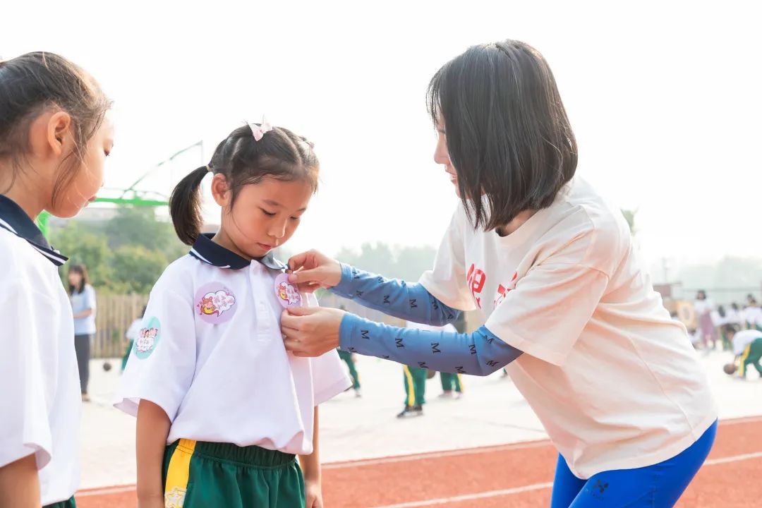 房山育新学校,喜迎二十大奋进新征程开启新时代