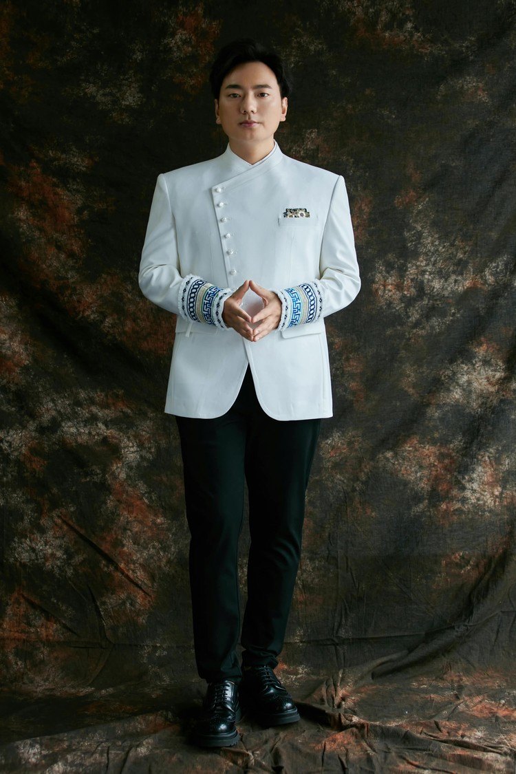 专业乐评人对海来阿木的评价,乐评人评价海来阿木