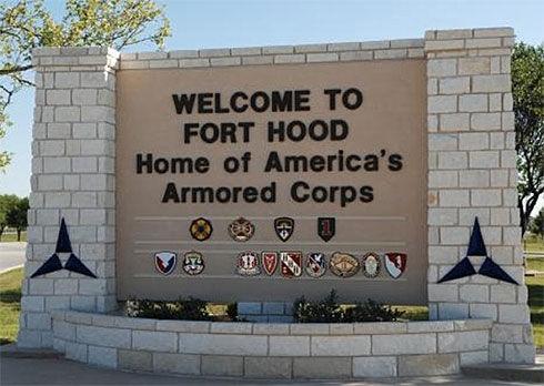 美国女兵惨死军营,“所有同事都性侵我”,官方称其自杀