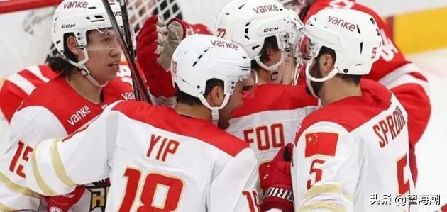 对于中国男足现状提士气的话,如何让中国男足彻底摆脱困境