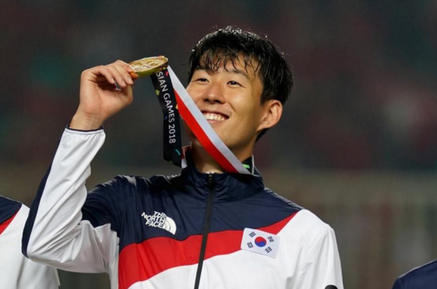 韩国足球孙兴慜被骂,韩国头号球星孙兴慜被球迷怒骂