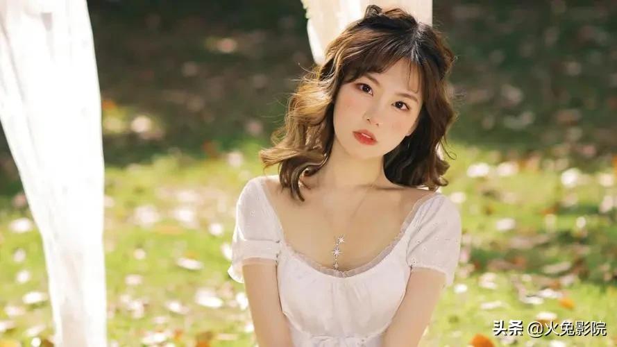 喜欢一个人为什么就会想拥抱,男人总想让女人亲他是什么意思