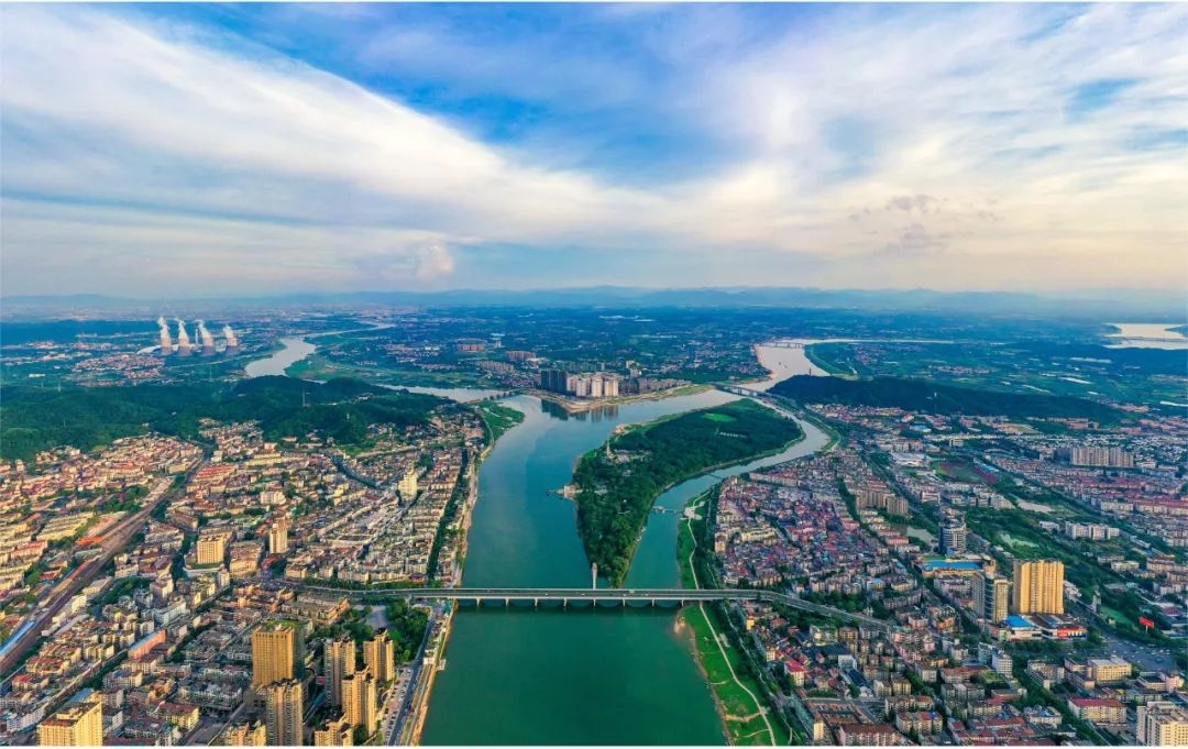 近乡情怯，归来仍是少年！