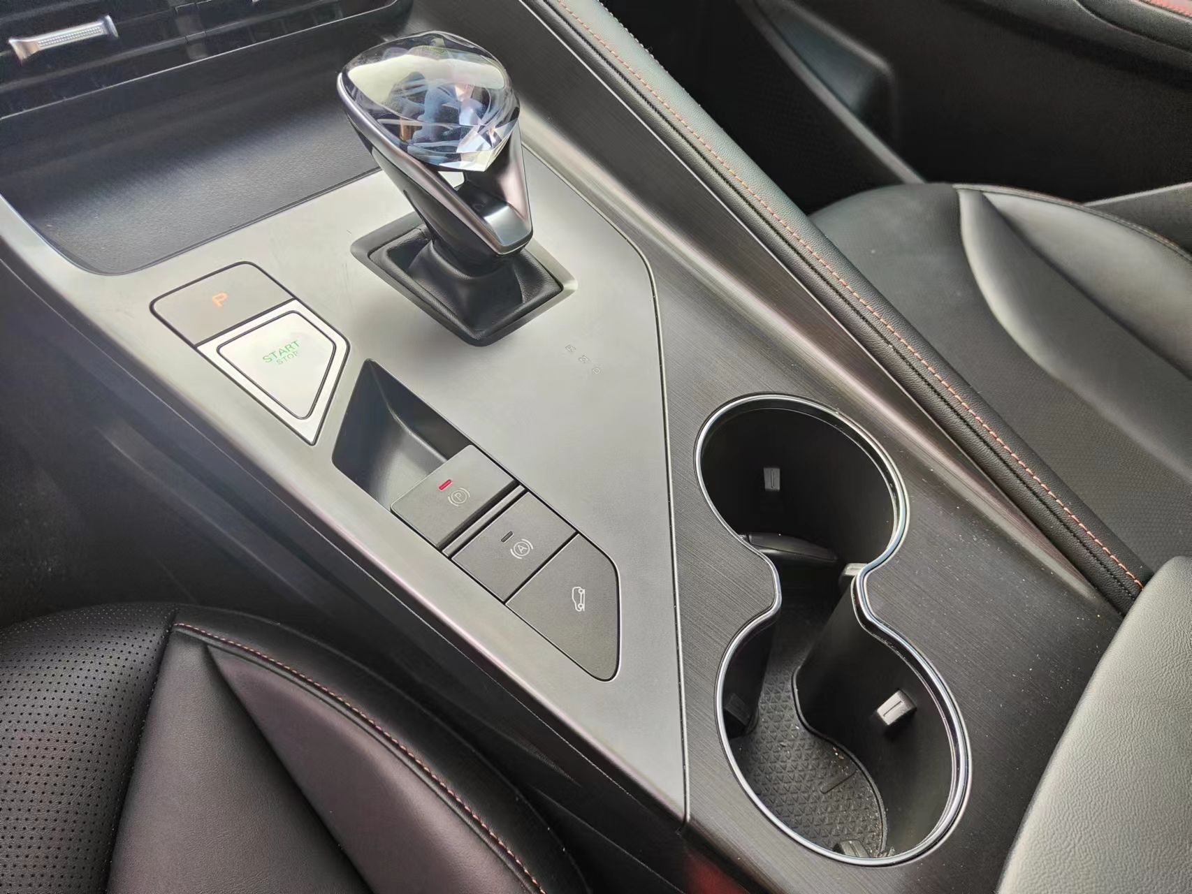 荣威erx5纯电高速120迈试驾视频,开着比燃油版舒服测试荣威erx5