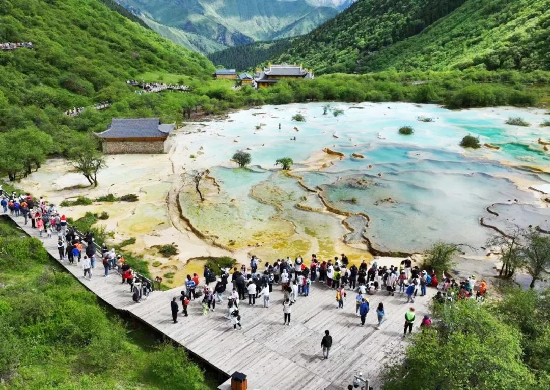 黄龙景区排名前十名,黄龙旅游景点大全排名前十