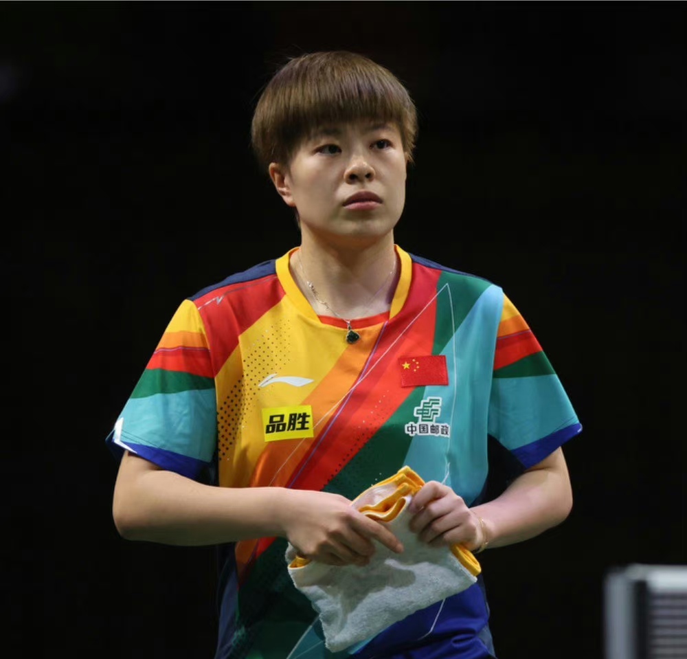 国乒3-2逆转日本冲7冠,国乒名将遭狂轰10-0引争议