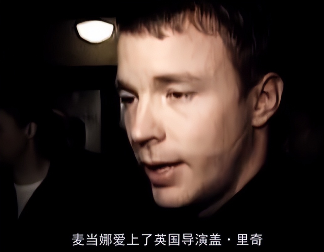 不雅视频和裸照多次泄露，知名女星的神秘情史