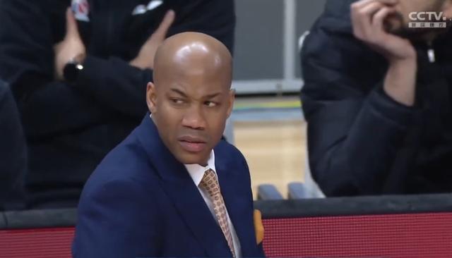 被轰,暴力隔扣马布里