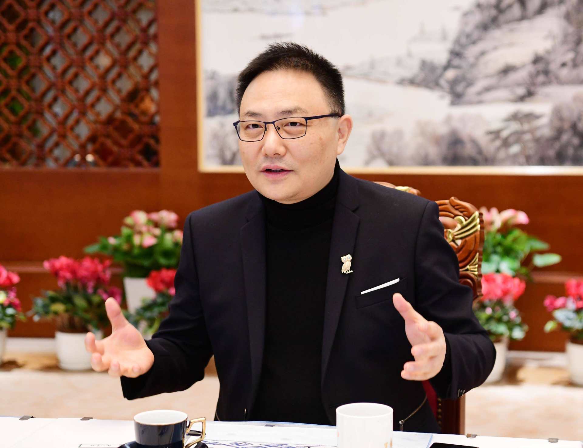 穷小子辞掉百万工作,穷小子离开家10年成富豪