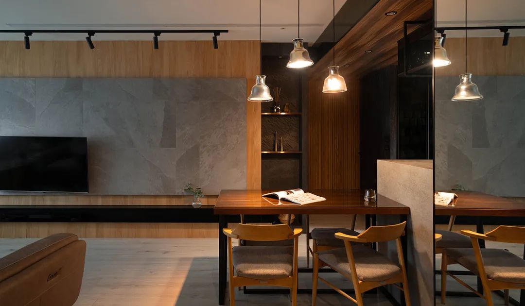 老房子全屋翻新简约风格,76平轻奢旧房翻新