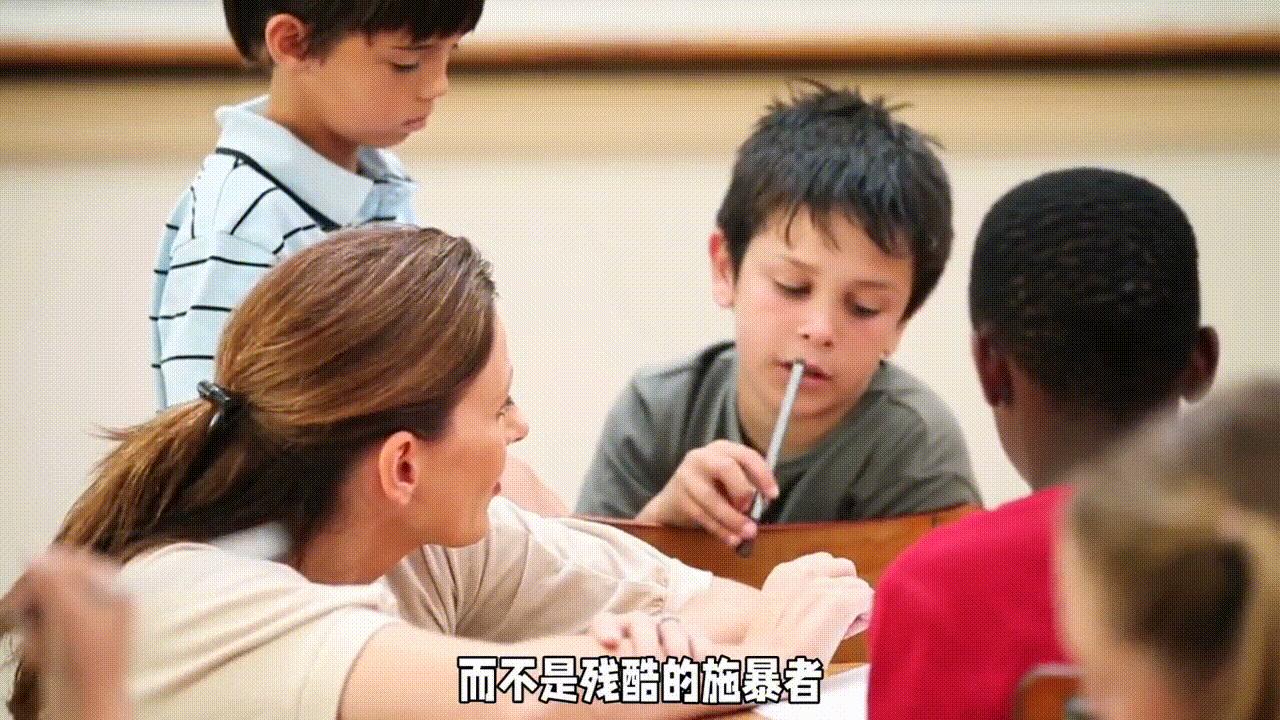 初中生在校被老师打身上淤青,孩子在学校违反纪律被班长打了