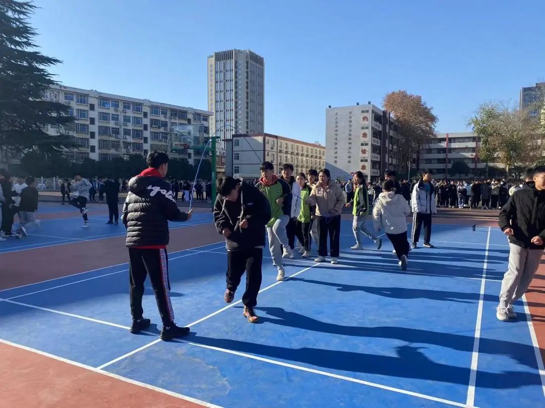 谱写青春之歌弘扬运动精神,谱写生命之歌弘扬运动精神