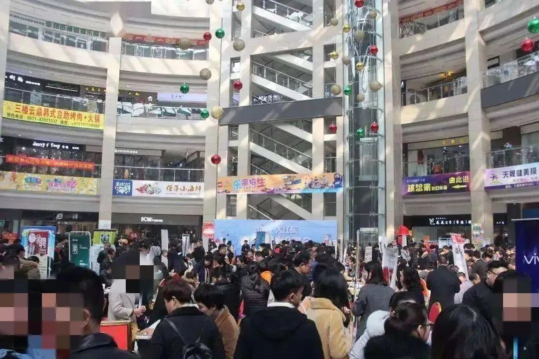 唏嘘！耗资7亿老牌商场或倒闭，巨量店铺闭门歇业！