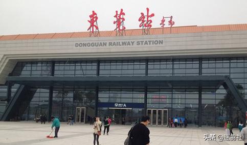 985高材生远赴德国留学回国变乞丐 (985高材生赴德国留学回国成流浪汉)