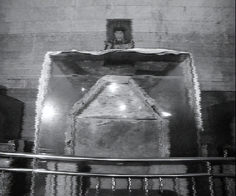 慈禧口中夜明珠八亿现世,慈禧口中夜明珠值约8亿人民币