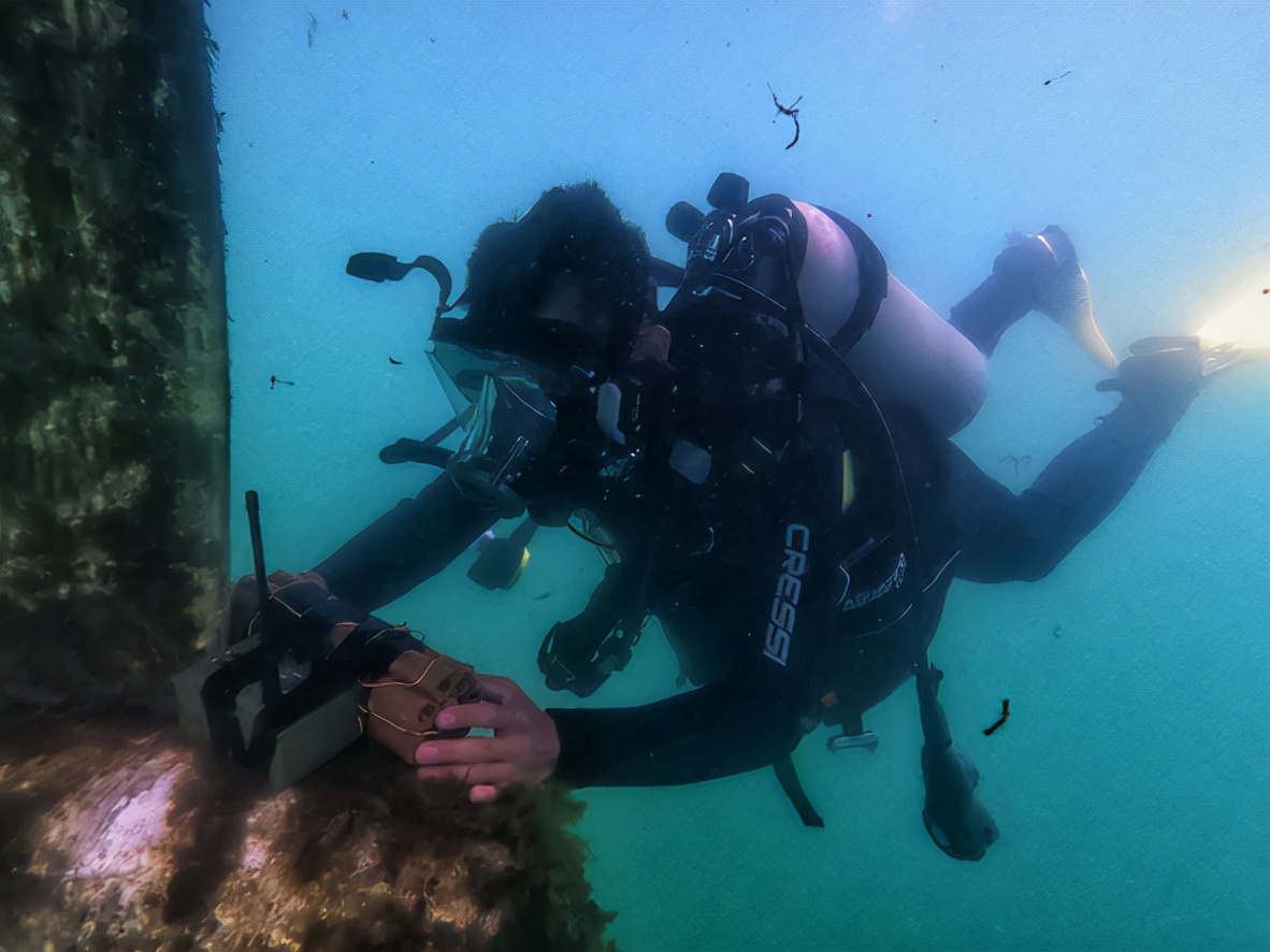 勇立潮头，他们是*破爆**专业的全能战士