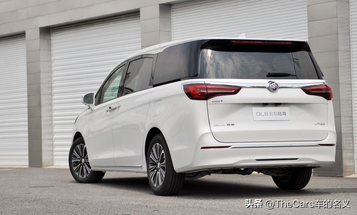 gl82022款es陆尊深度测评,沉浸式体验别克gl8es陆尊智慧旗舰