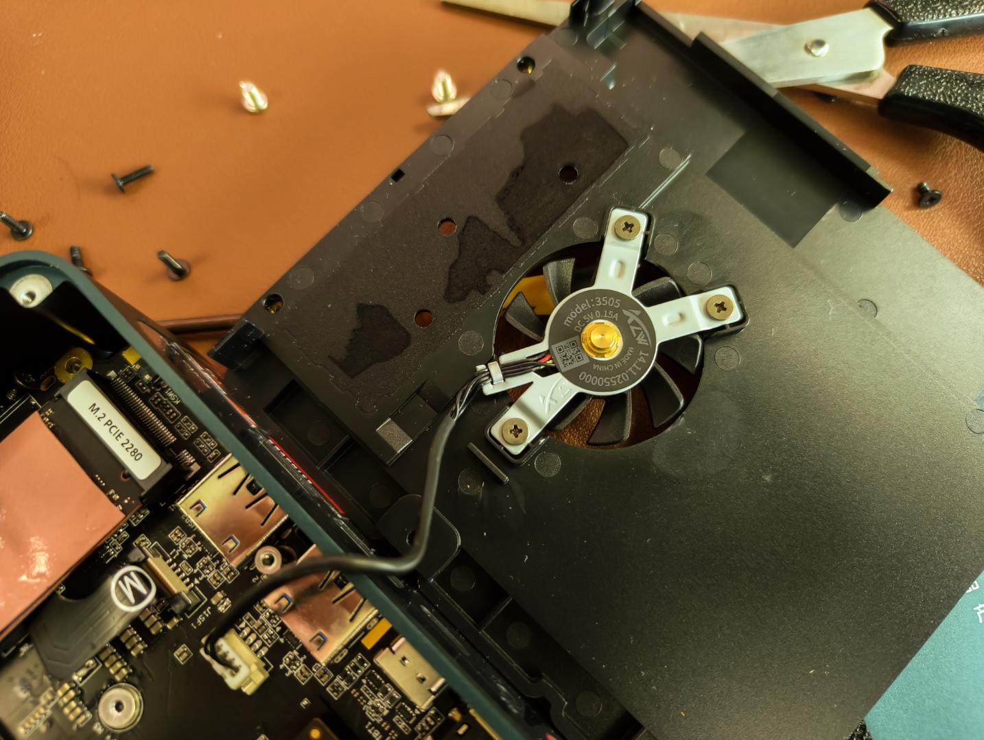 迷你主机不值得买,迷你主机总是落后一代