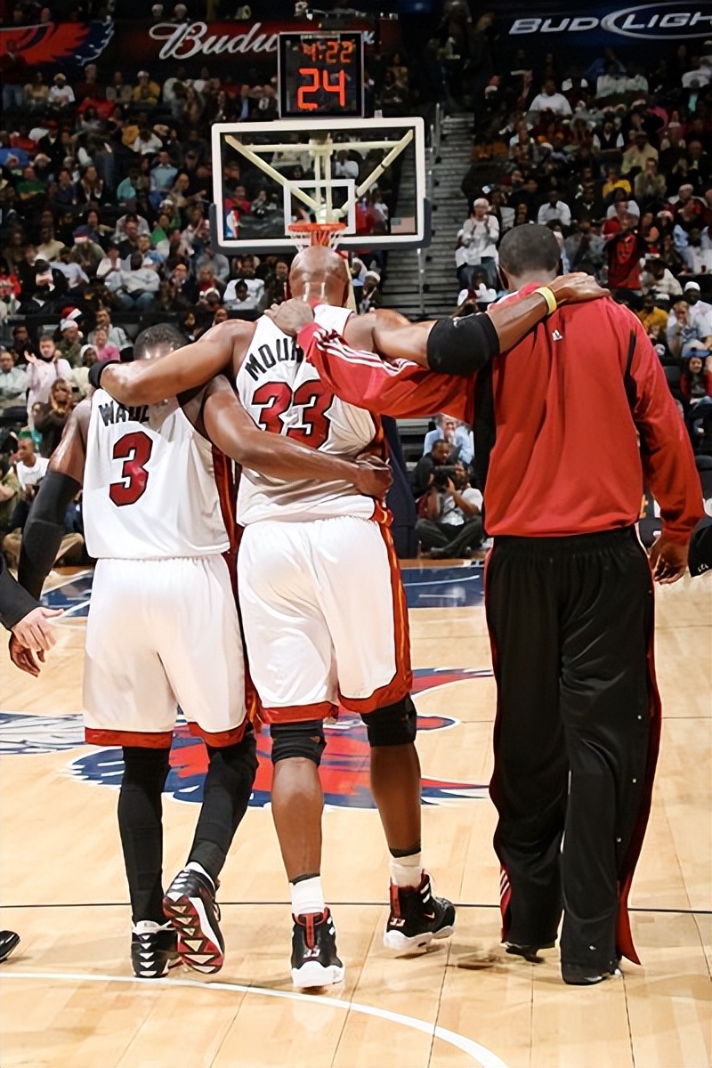 夏洛特黄蜂历史球员,夏洛特黄蜂队史十大球星