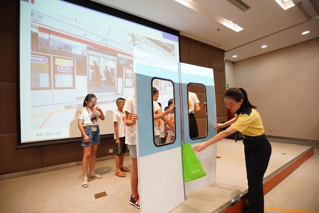 深圳-周末去哪儿丨探秘深圳最大航空模型展