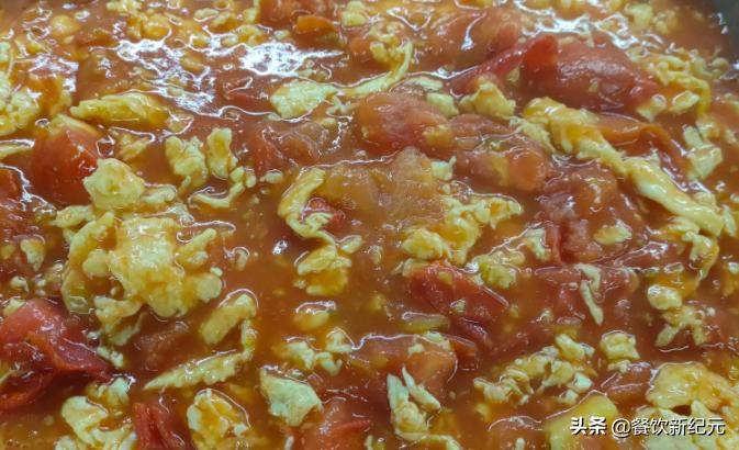 员工外包，不交五险，00后小伙入职西贝，吃完晚餐就提桶跑路了