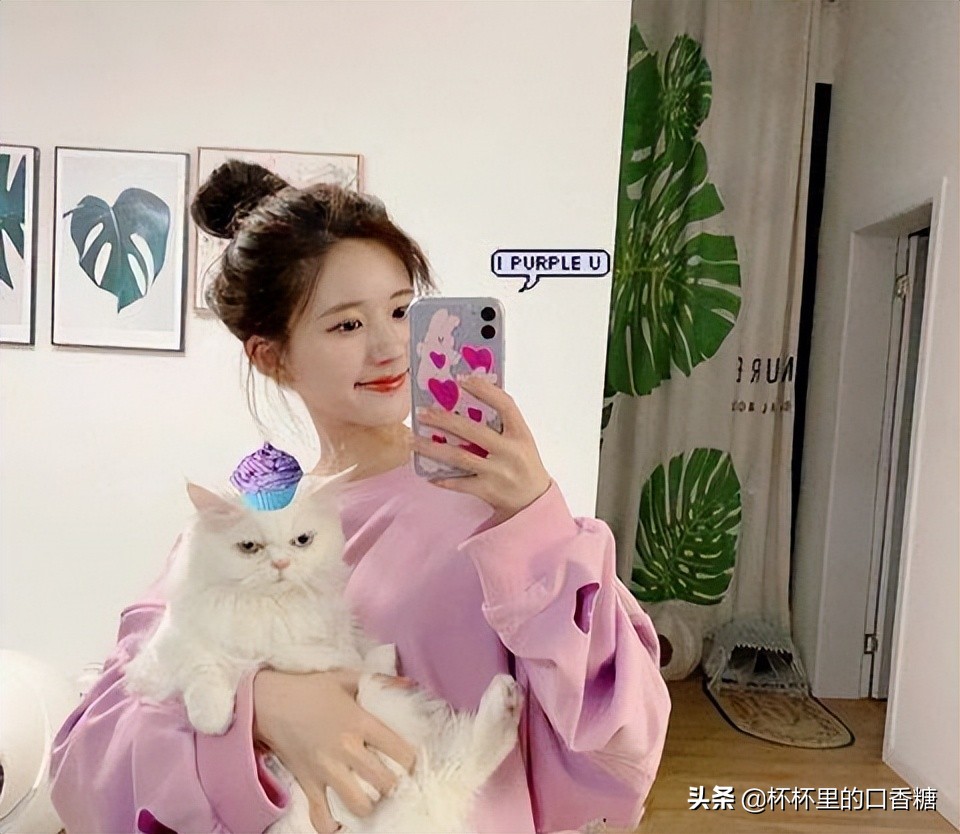 赵露思星汉灿烂胖脸表情包,星汉灿烂的赵露思本人图片