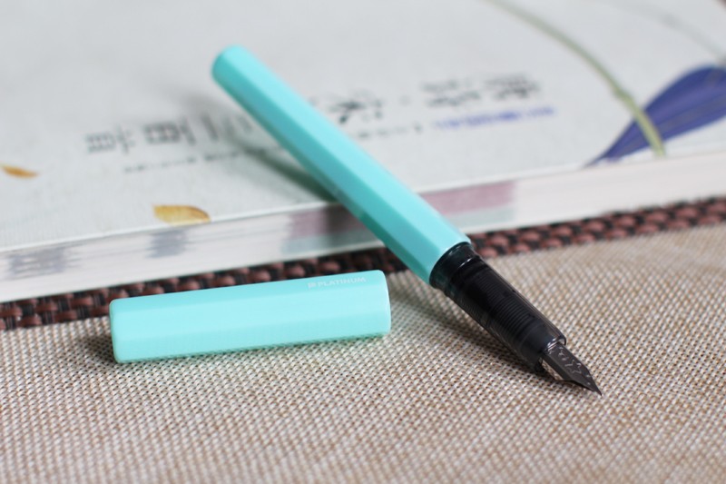 白金小流星钢笔pq-300,白金小流星钢笔评测200与300