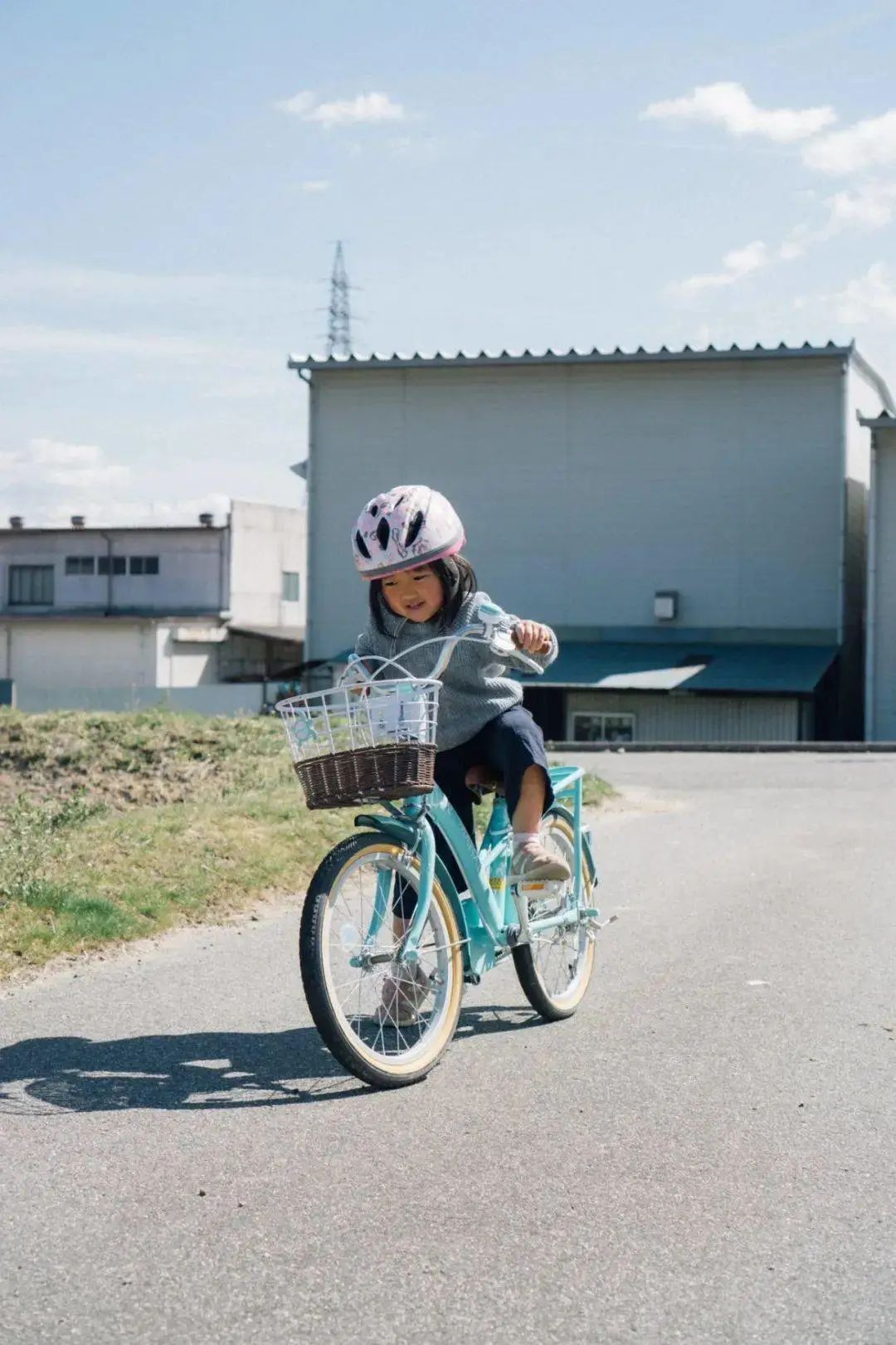 爸爸拍坏人女儿却被偷走完整版,日本爸爸偷拍孩子