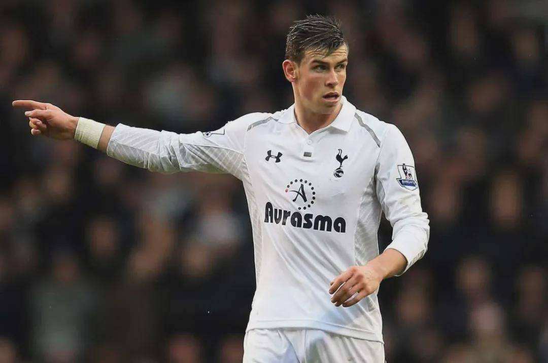 都是哪些足球明星的外号,所有足球球星英文名字