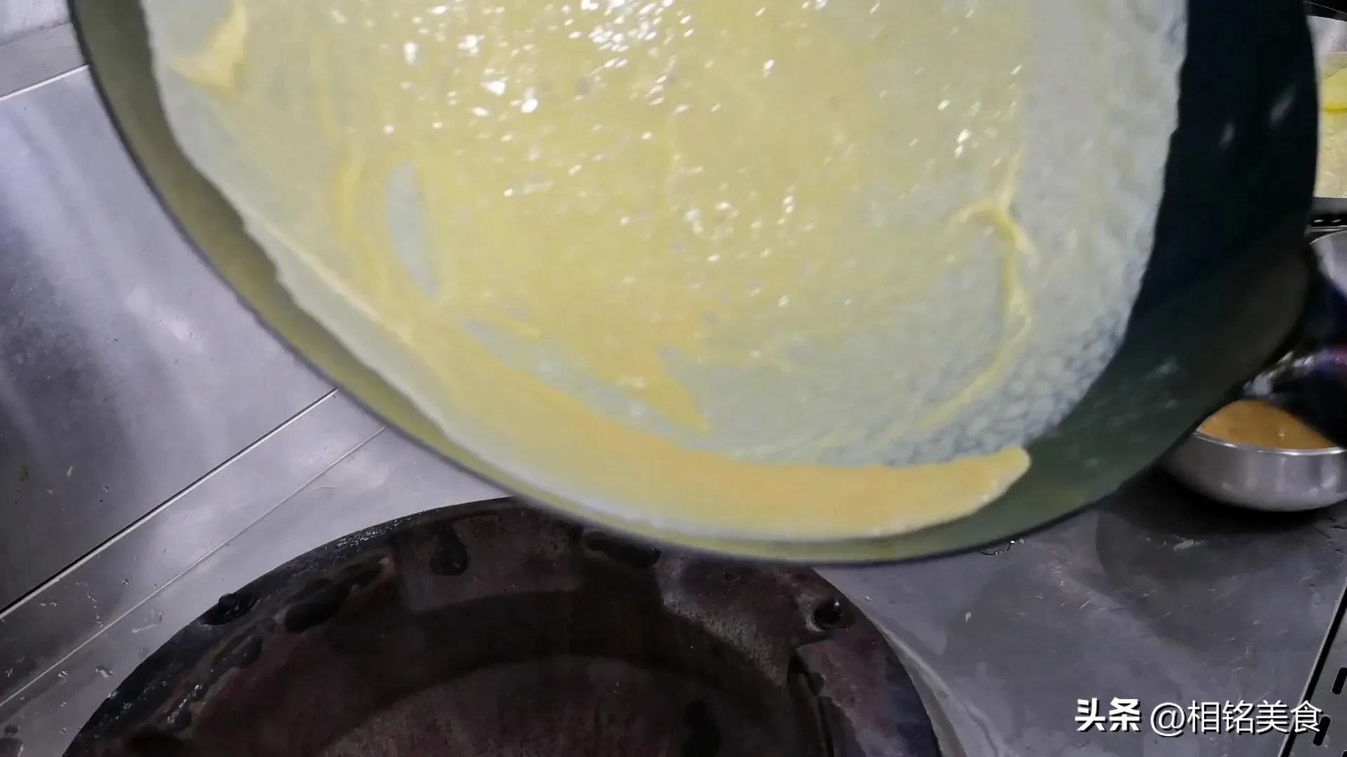 新铁锅怎样开锅小妙招视频,不粘锅的铁锅最佳开锅方法