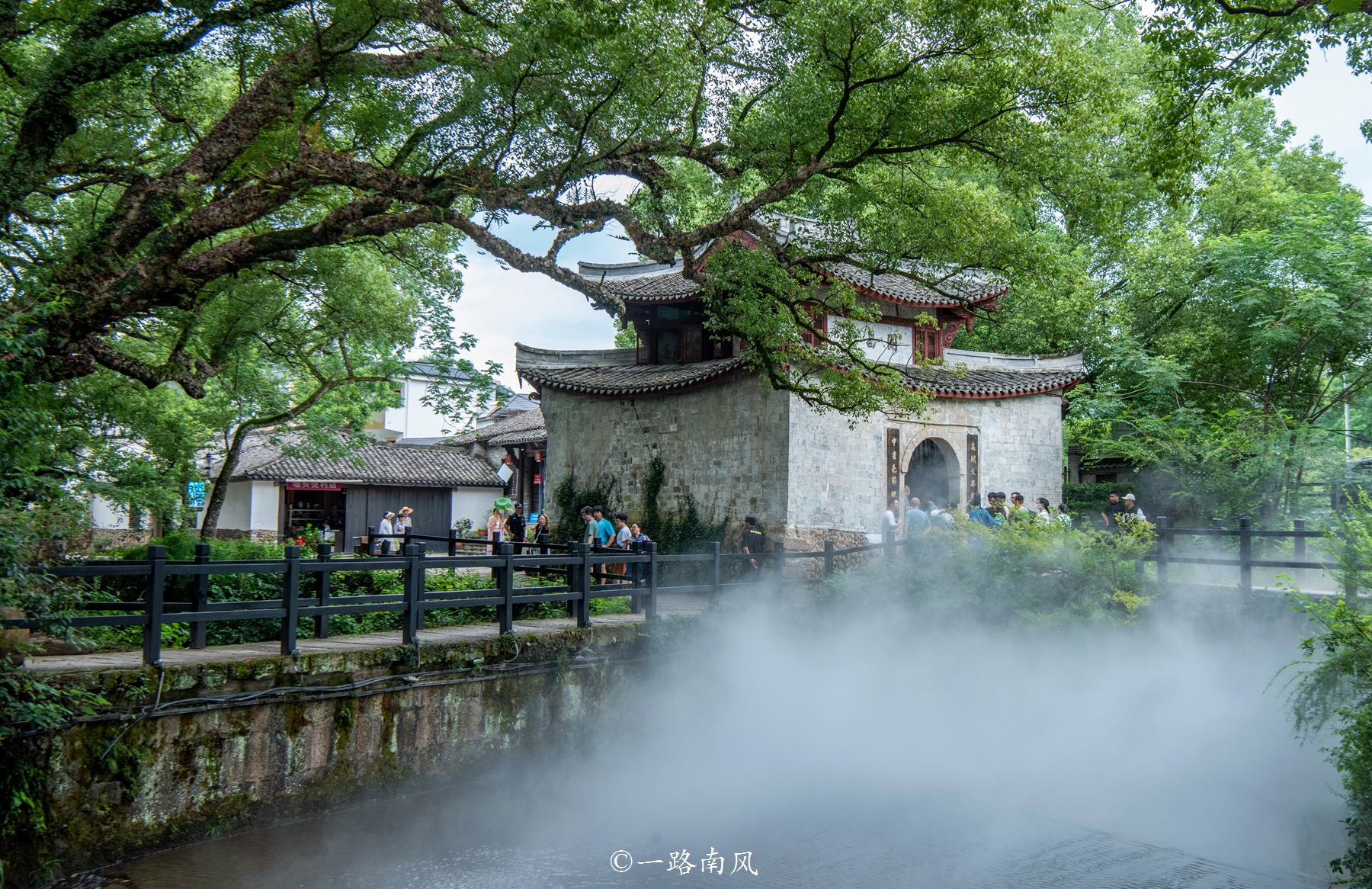 浙江丽水古堰画乡瓯江美景,丽水雨中的古堰画乡太美了