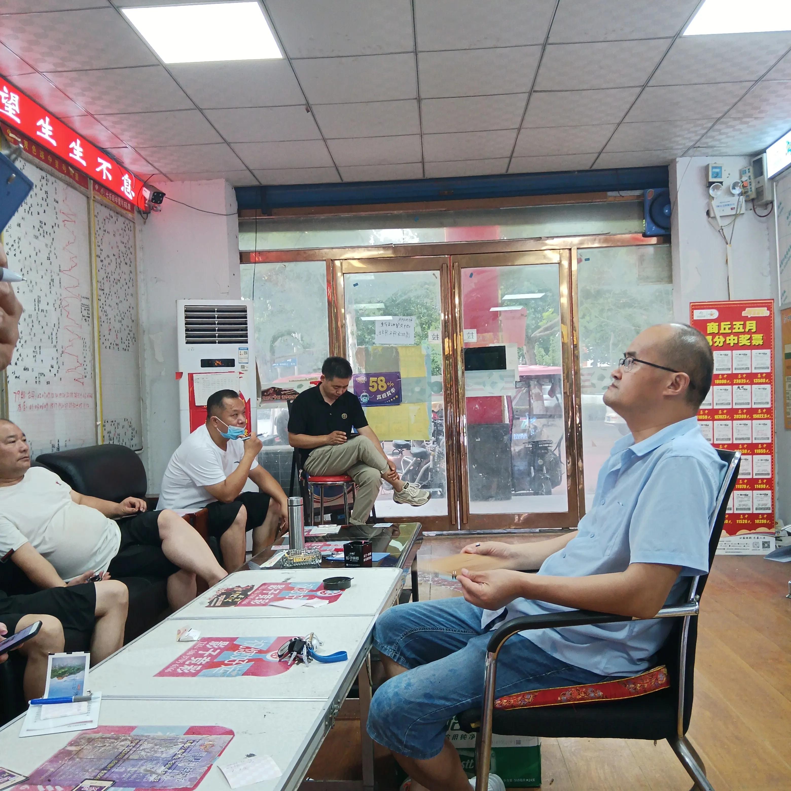 买彩票中奖的那些人,买彩票中奖的八字有什么特征