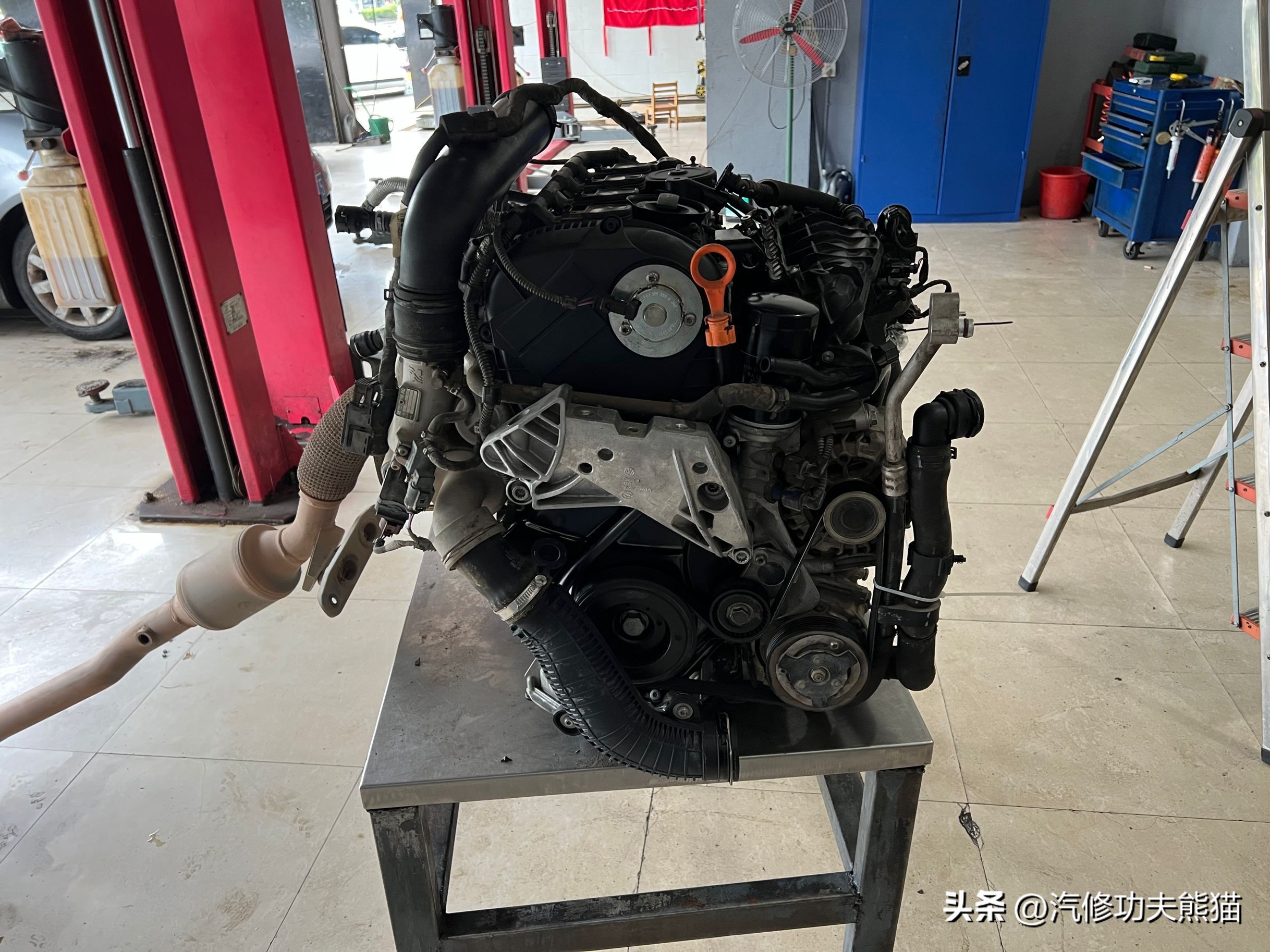 大众途观三百公里烧一升机油,途观3代发动机烧机油