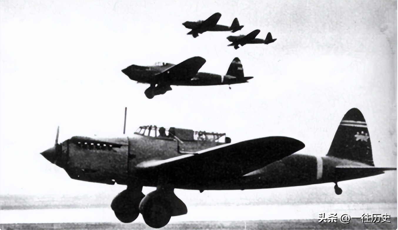 1941年,日军入侵香港,在城中无恶不作,女星新婚之夜被轮奸